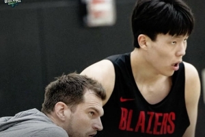 队记：斯普利特曾鼓励杨瀚森多出手投篮 这也是成长的一部分