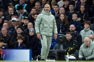 TA：马雷斯卡对德拉普拿红牌发飙，称他踢自己的球+行为令人尴尬