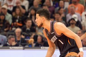 杰伦·格林：与布克搭档感觉很棒 我俩场上场下都已有默契