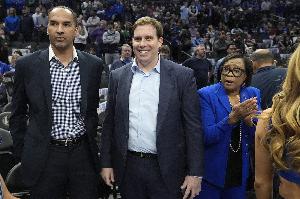 媒体人：077交易是老板干的好事 总经理级别根本动不了五绝级球员