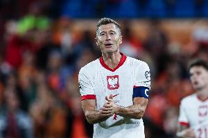 莱万谈未来：我仍然不知道答案，现在我很平静专注于本赛季