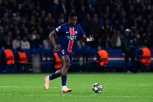 霍金斯：帕乔已和巴黎续约至2030年，未官宣只因球队习惯集中宣布