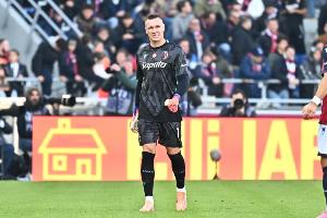 博洛尼亚门将：守门员必须会扑救 每次射正都丢球脚法再好也没用