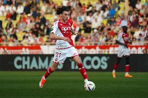 阿克利乌什：打进法国队首球很自豪，压力对我来说都是正面的