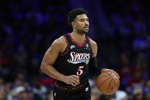 高效替补！格莱姆斯15投7中&罚球3中3 得到21分2板2助2断