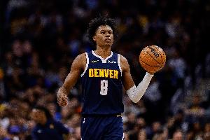 状态火热！沃特森19投13中砍32分12板3助 得分和篮球创生涯新高