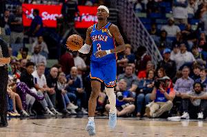 感觉纪录又稳了！亚历山大打满首节 7中4拿到11分3板