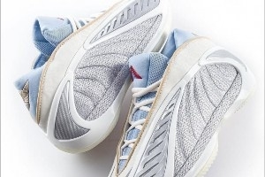 生肖马年！球鞋博主晒出爱德华兹签名鞋AE 2中国新年配色！