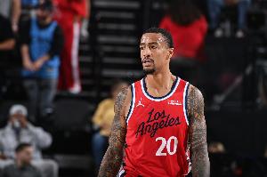 2K更新快船球员能力值：祖巴茨-1 科林斯-3 保罗-1 邓恩+1