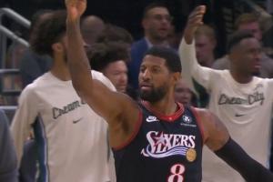 谁敢横刀立马？！乔治手感火热开场不到3分钟4中4个人连得11分