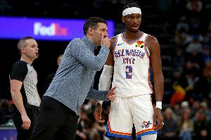 逆境也稳当！雷霆本季有5次落后过两位数但最终都赢了 联盟唯一