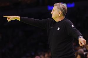 芬奇谈被逆转：最后我们完全乱了阵脚 执行力糟糕没能保持专注