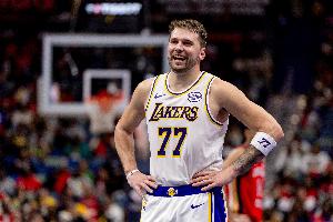 有梗！Snoop Dogg称东契奇需要双倍安保 东契奇：我就是安保