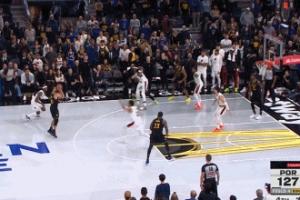 可惜！库里三分不中 追梦前场篮板给库里依旧不中 勇士不敌开拓者