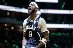 扛起球队！波蒂斯首节5中5&4记三分轰下14分5板