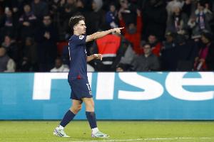 中场真核！维蒂尼亚本赛季场均传球108次 是五大联赛唯一破百球员