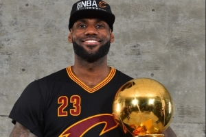 12詹&16詹&18詹哪个更强？库班：2016年 他们1-3落后逆转