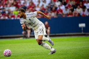 记者：库尼亚训练中受伤但问题不大，仍可能出战埃弗顿