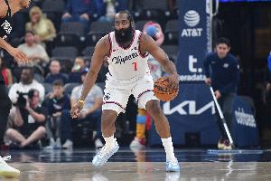 哈登本季场均28.4分 创个人20年在火箭拿下得分王以来最高分