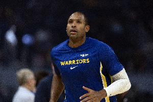 老詹同款伤病！勇记：霍福德伤情确诊为右侧坐骨神经痛