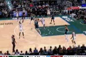 杀疯了！波蒂斯连中强硬三分 出战8分钟已经独自砍下15分