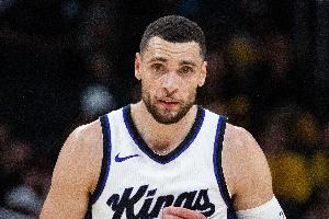 存在感不强！拉文半场5中2仅拿5分2板1断