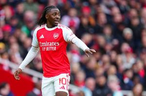 舍伍德：埃泽是英格兰最有天赋的10号位球员，真正意义上的10号