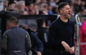 阿斯：尽管皇马已经感受到了外界的压力，但并没有考虑换掉阿隆索