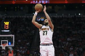 能攻善传！贾马尔·穆雷21中11砍29分8助 三分9中6