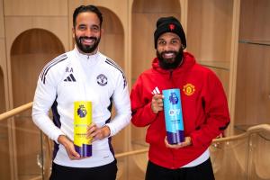 月最佳魔咒！曼联包揽10月最佳主帅球员，本月2平1负将战水晶宫