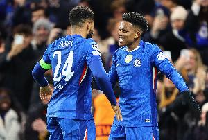 亨利：埃斯特旺整场不断地向对手发起冲击，他让我想起了吉格斯