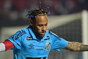 今年报销？内马尔父亲：内马尔伤情尚不确定，影像检查还没出结果